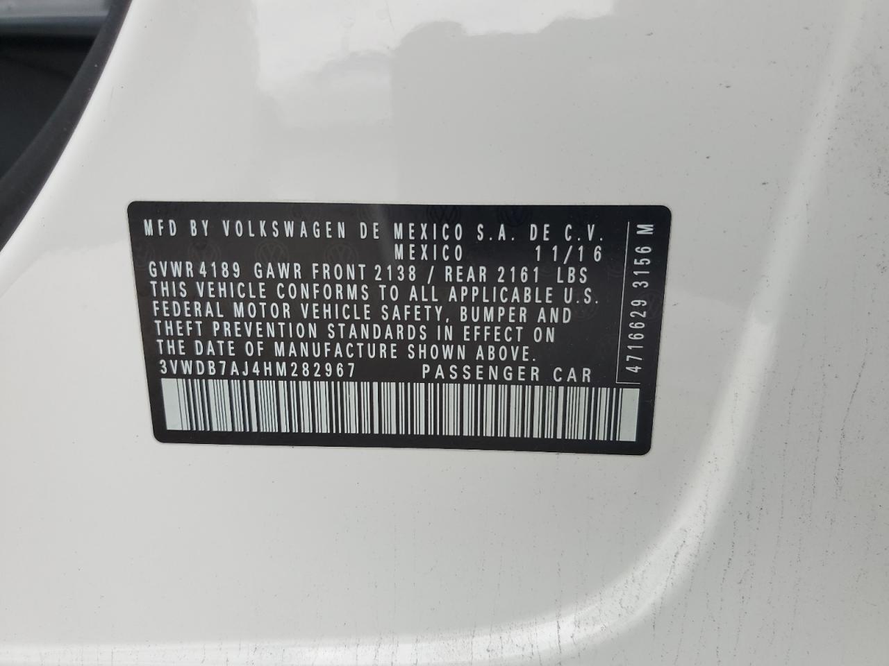 2017 Volkswagen Jetta - Image 14