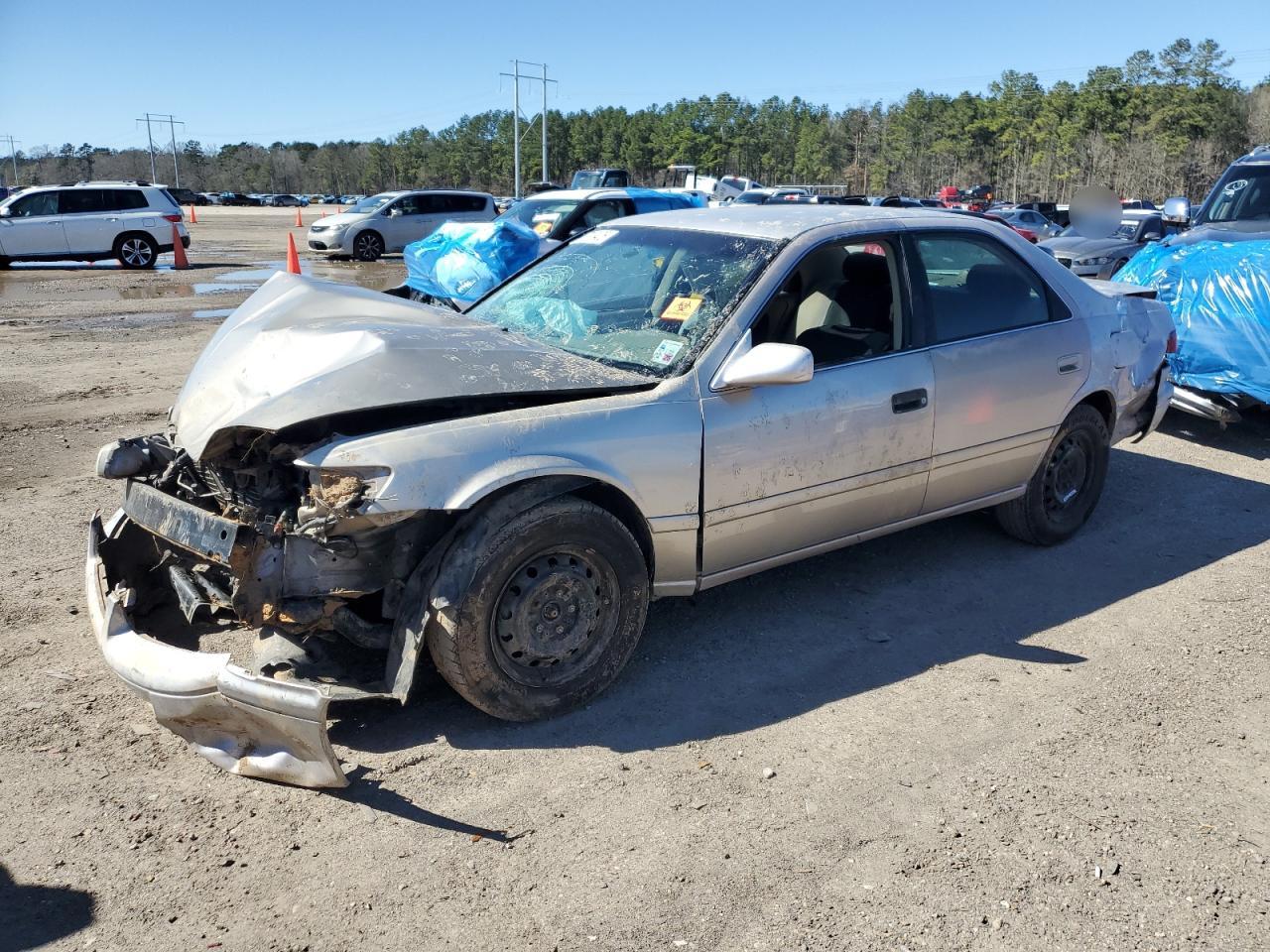2001 Toyota Camry Ce zu verkaufen in Greenwell Springs, LA - Front End