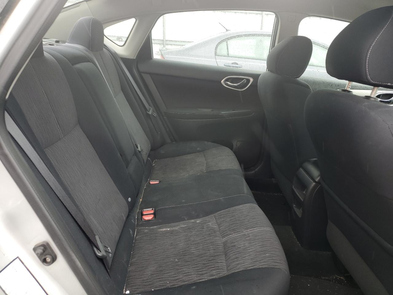 2014 Nissan Sentra - Image 10