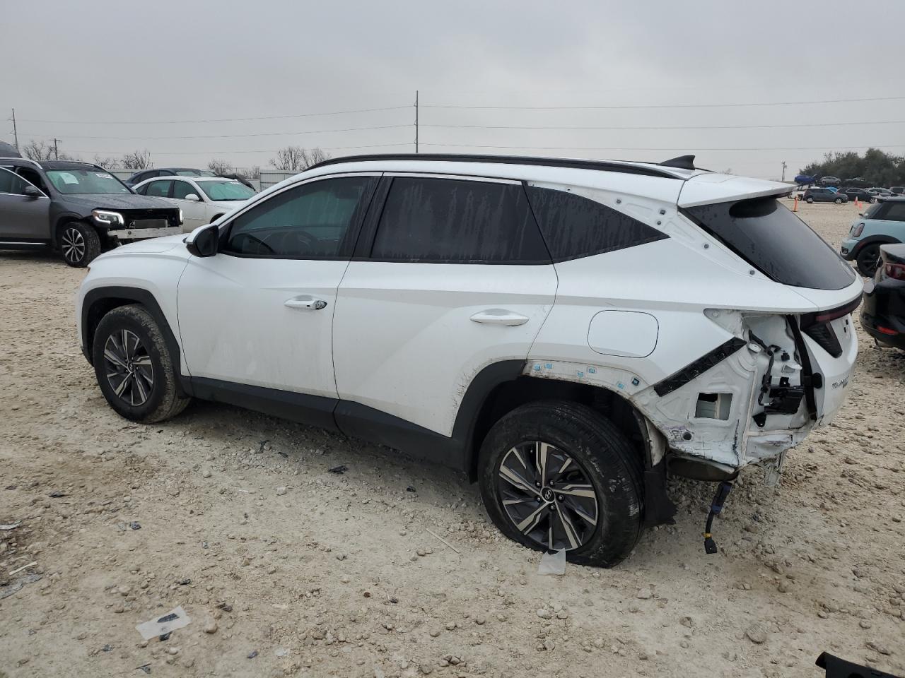 2022 Hyundai Tucson - Image 2