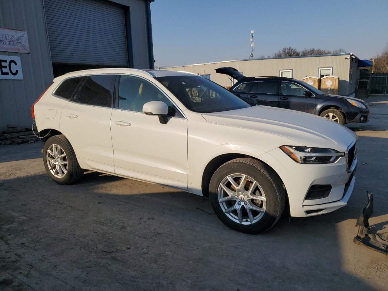 2020 Volvo XC60 - Image 4