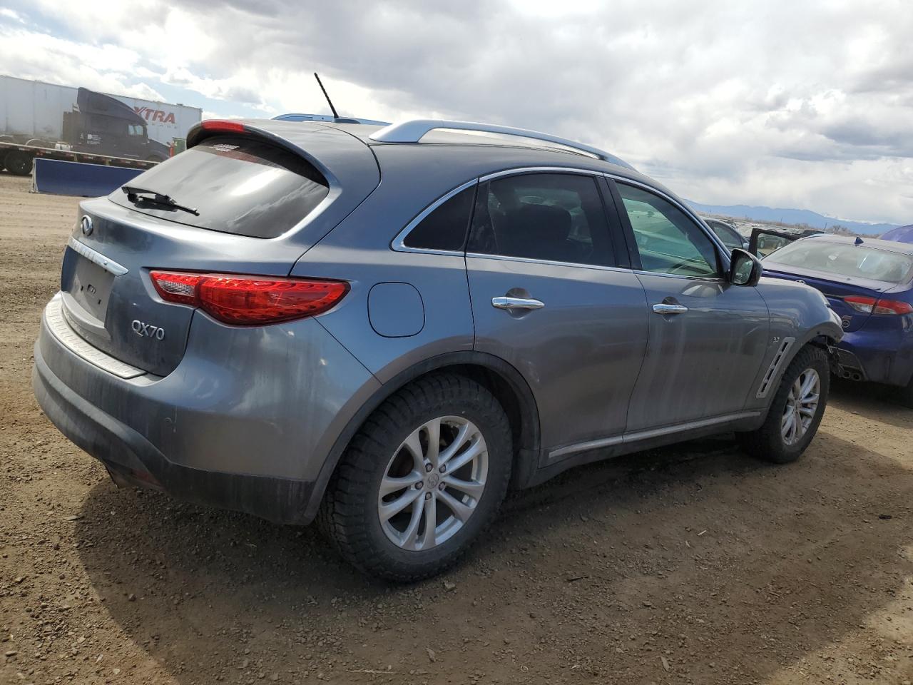 2014 Infiniti QX70 - Image 3