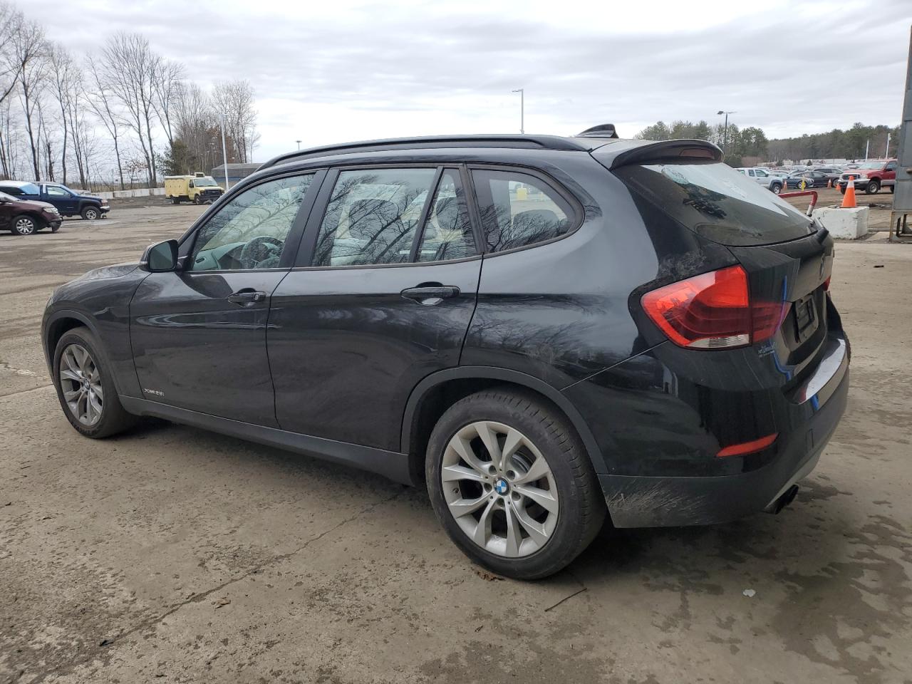 2014 BMW X1 - Image 2