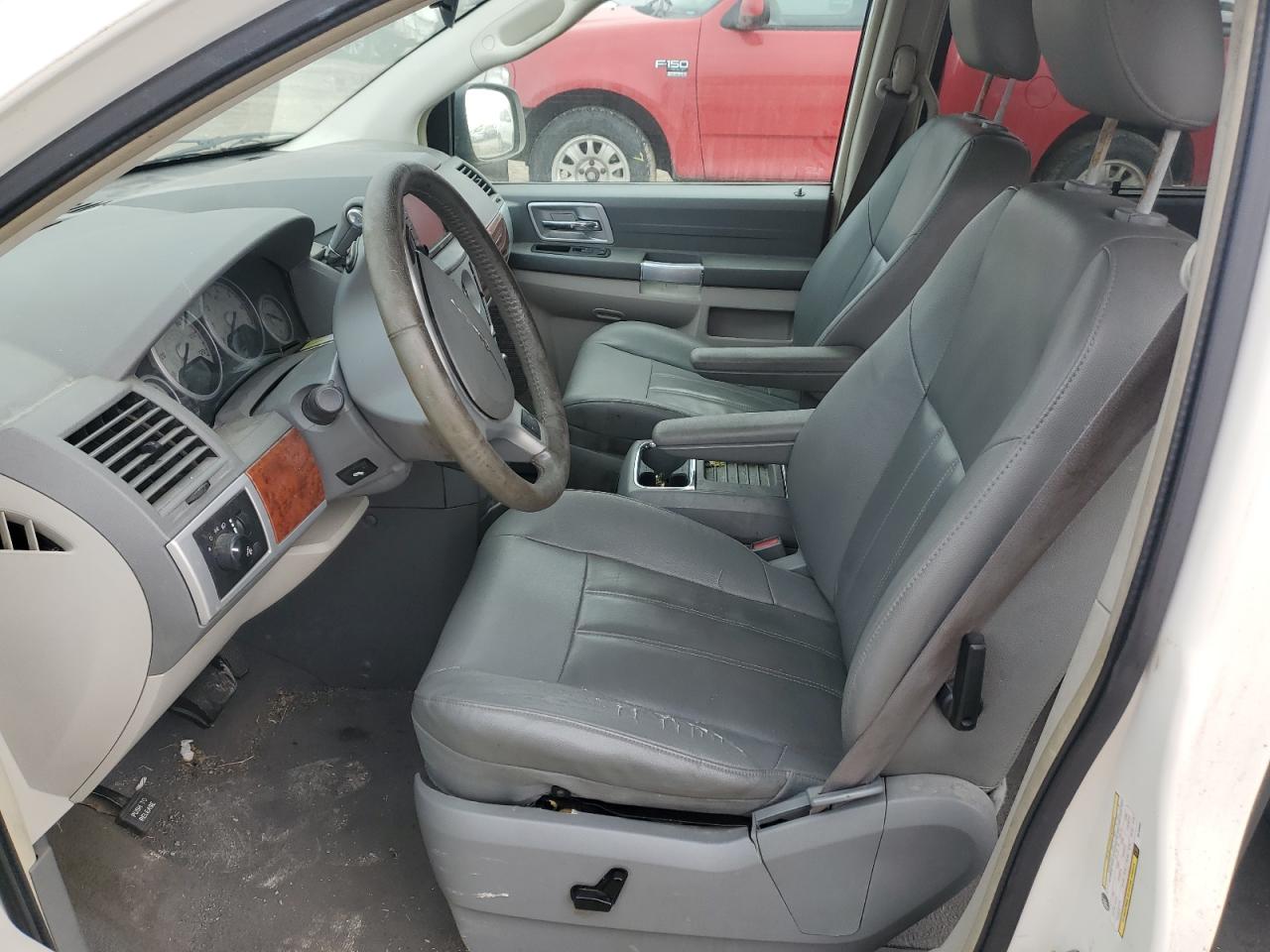 2008 Chrysler Town & Country Touring VIN: 2A8HR54P18R763359 Lot: 71782165