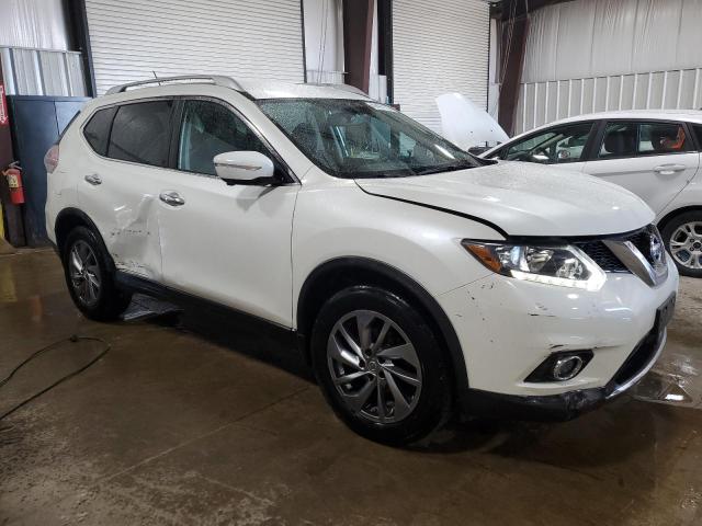  NISSAN ROGUE 2015 Белы