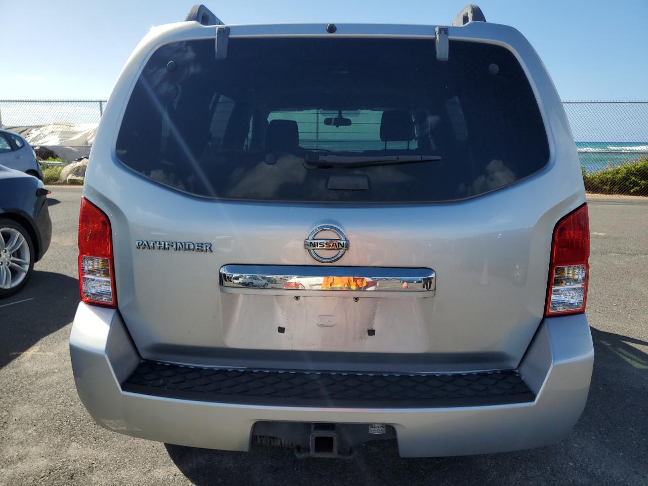 2010 Nissan Pathfinder - Image 6