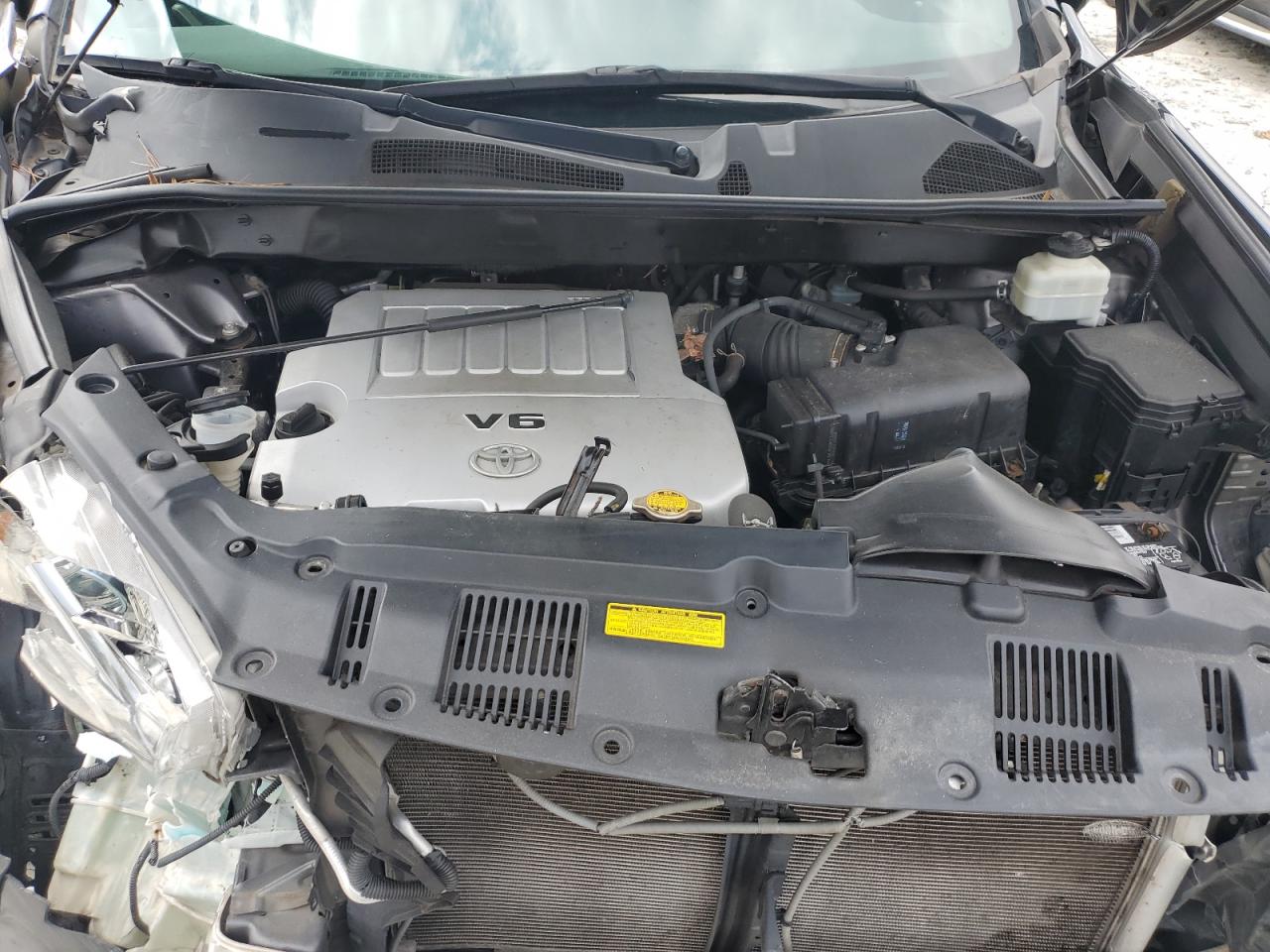 2011 Toyota Highlander - Image 13