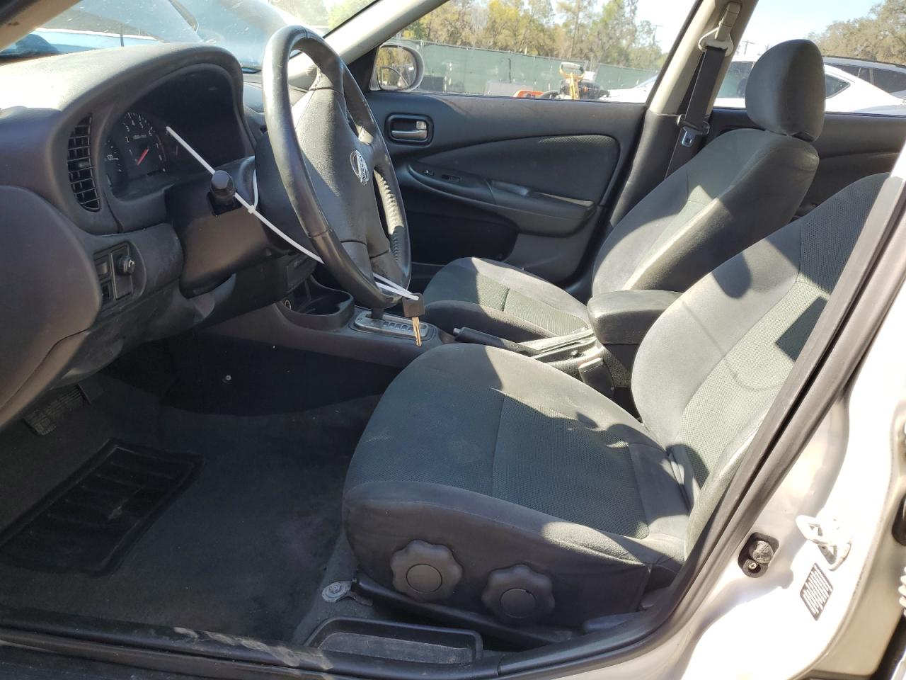 2006 Nissan Sentra - Image 7