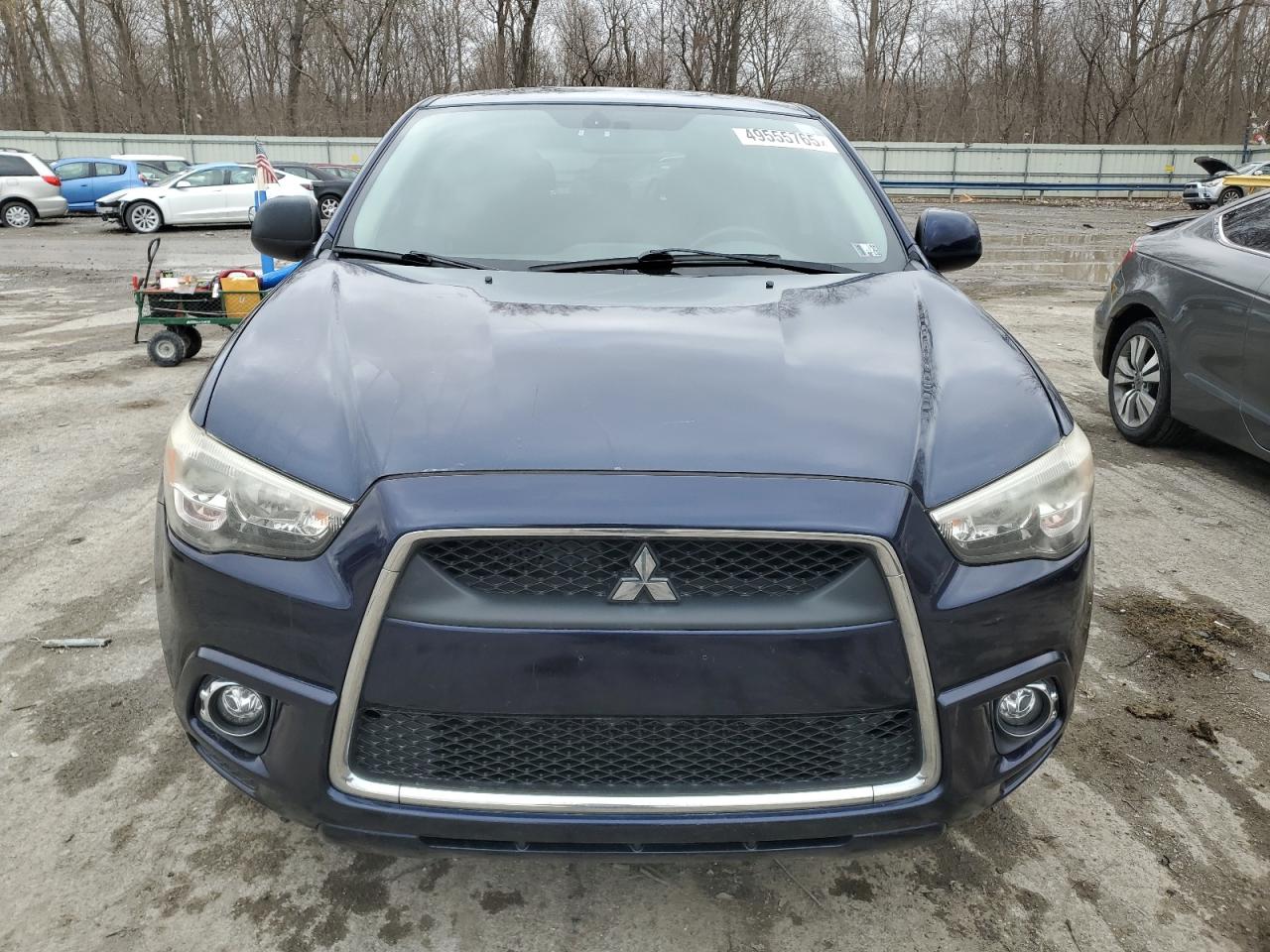 2011 Mitsubishi Outlander - Image 5