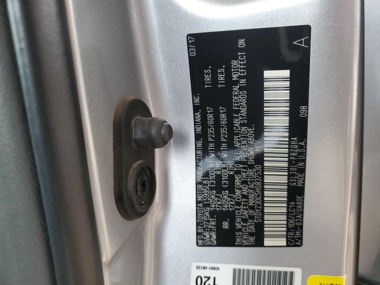 2017 Toyota Sienna - Image 15