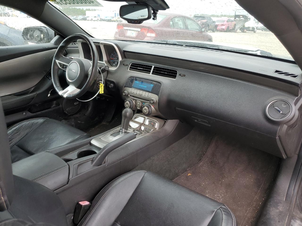 2011 Chevrolet Camaro - Image 8
