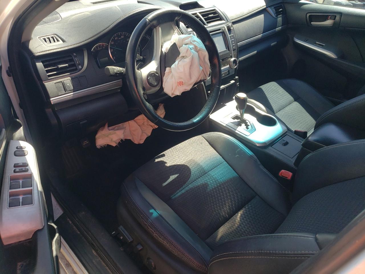 2013 Toyota Camry - Image 8