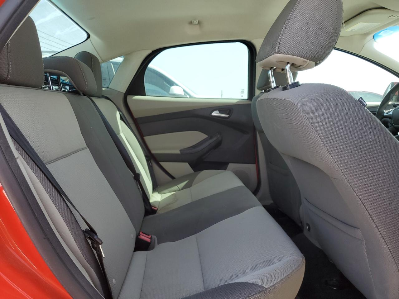 2014 Ford Focus - Image 10