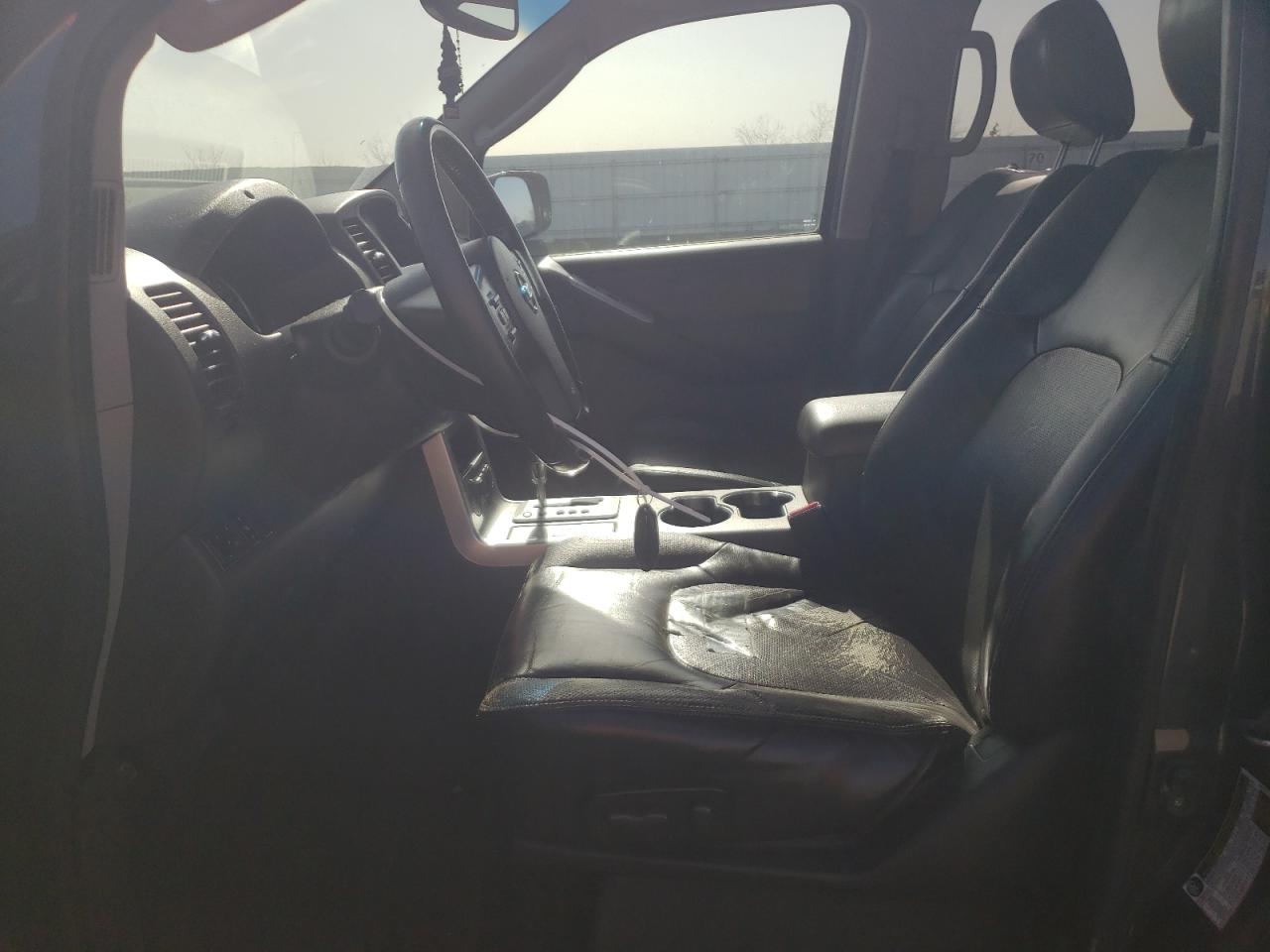 2012 Nissan Pathfinder - Image 7