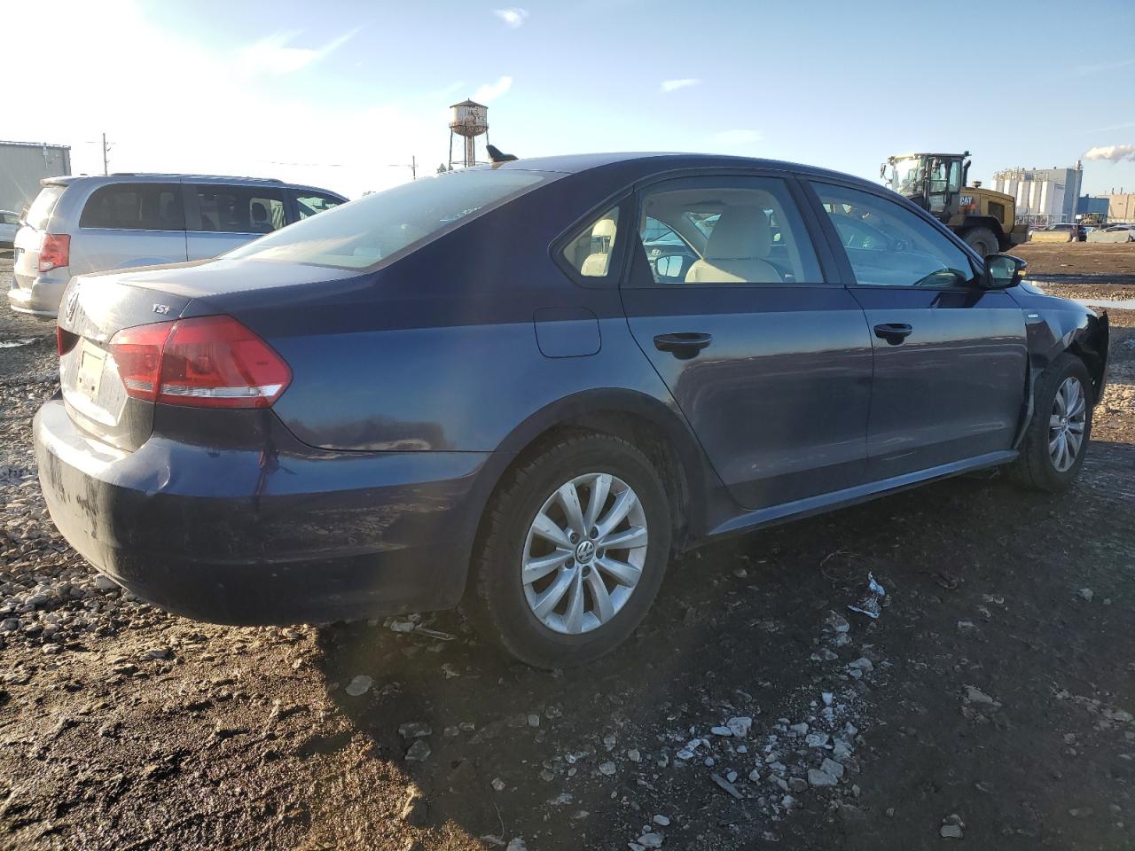 2015 Volkswagen Passat - Image 3