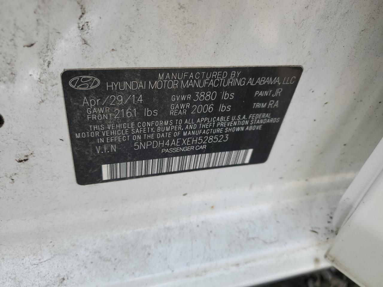 2014 Hyundai Elantra - Image 12