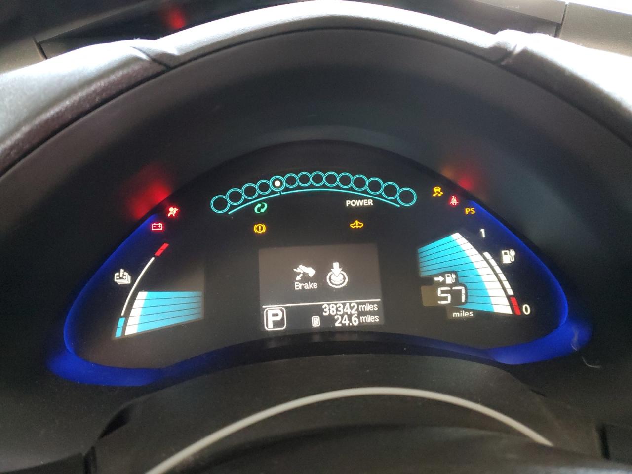 2015 Nissan Leaf - Image 9