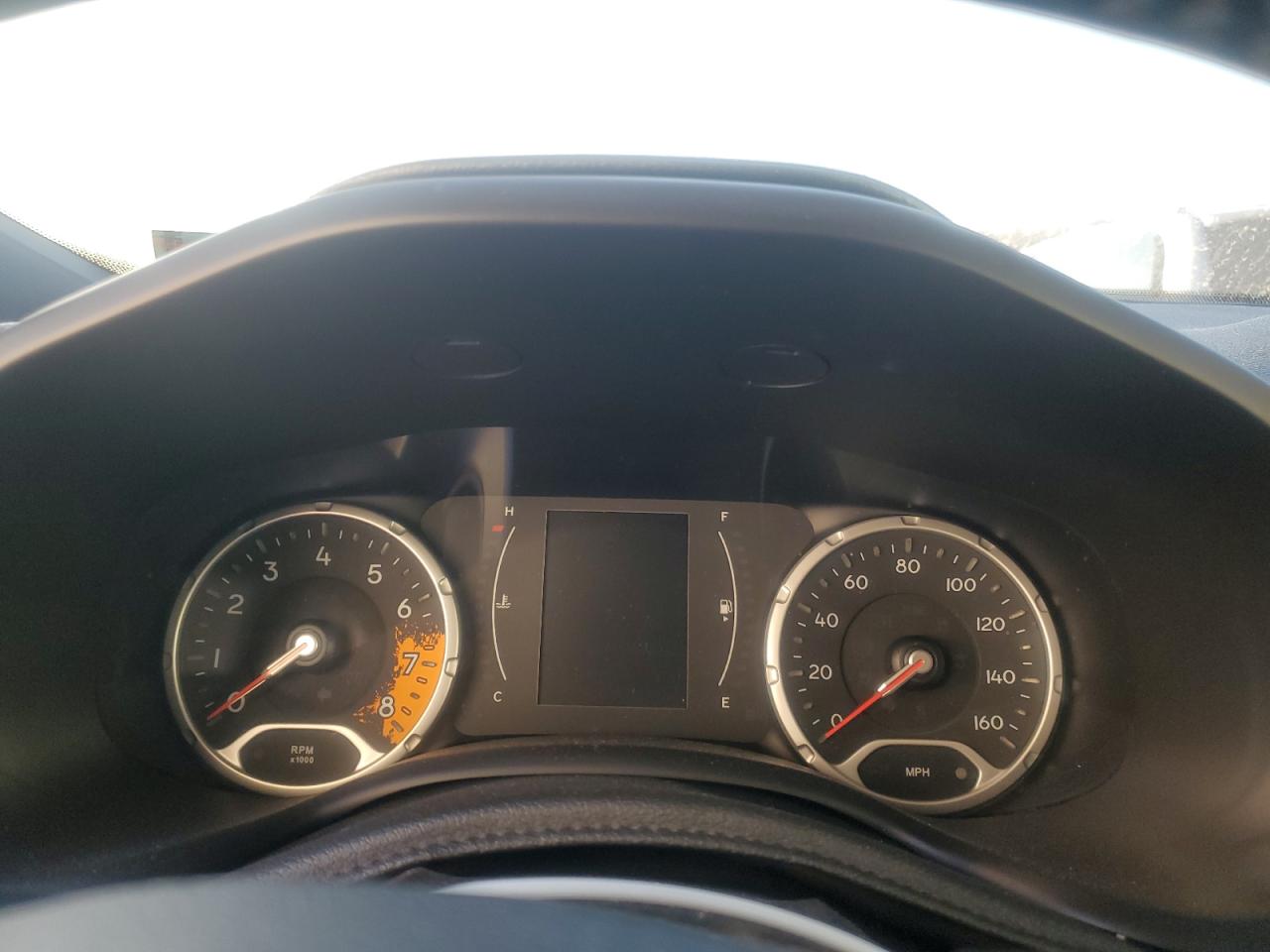 2018 Jeep Renegade - Image 9