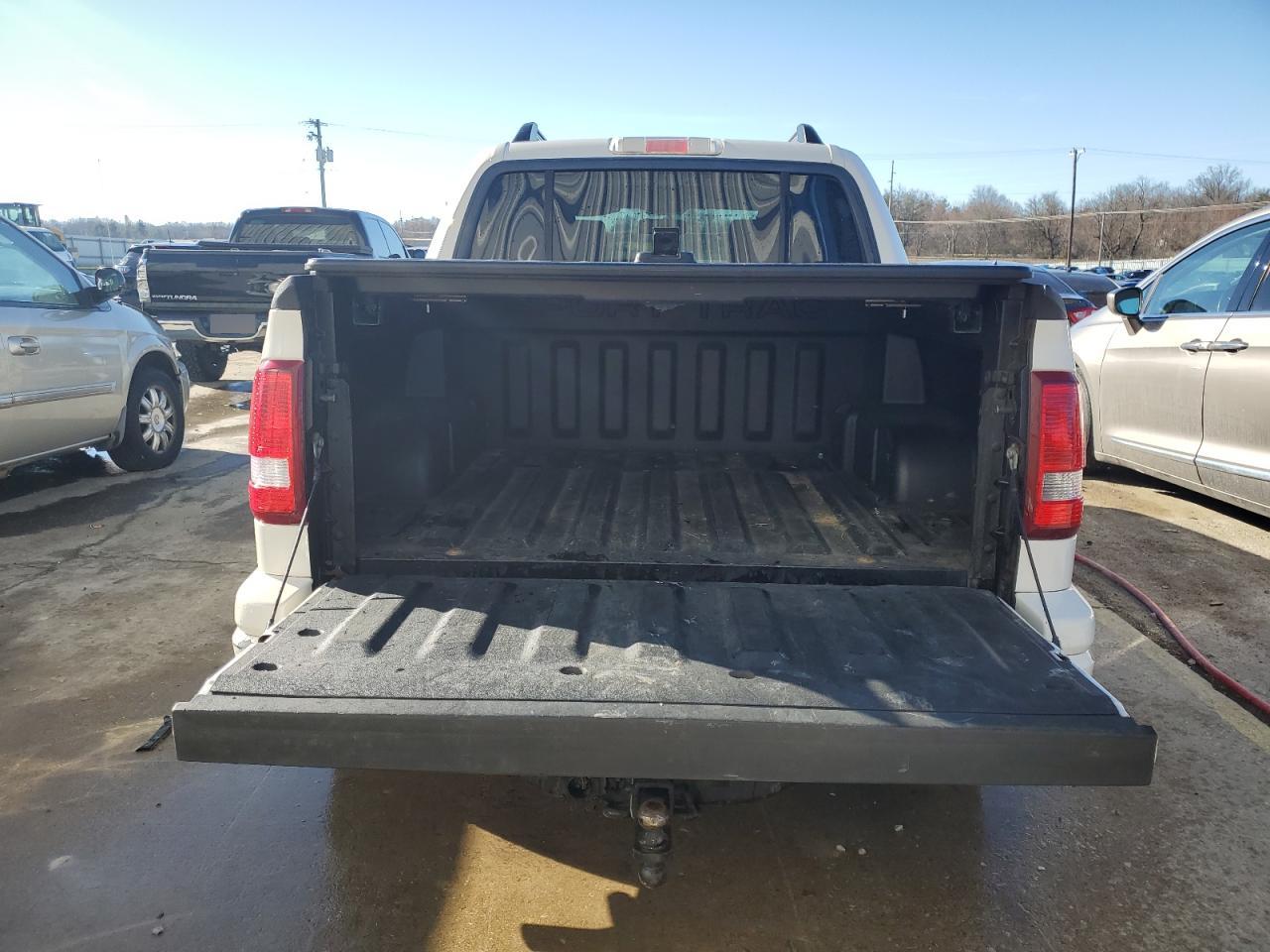 2008 Ford Explorer - Image 6