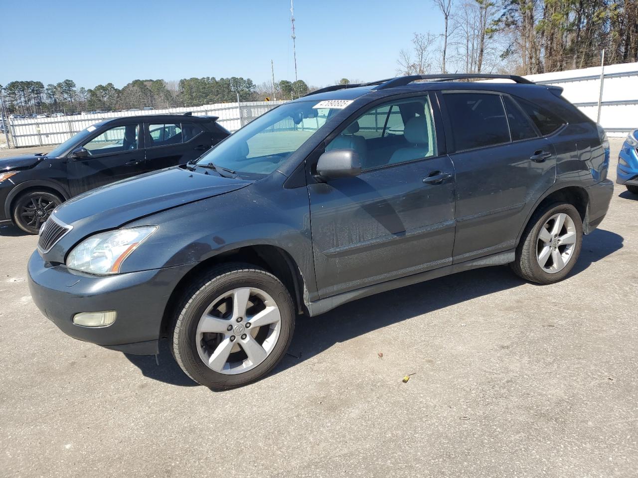 2005 Lexus RX - Image 1