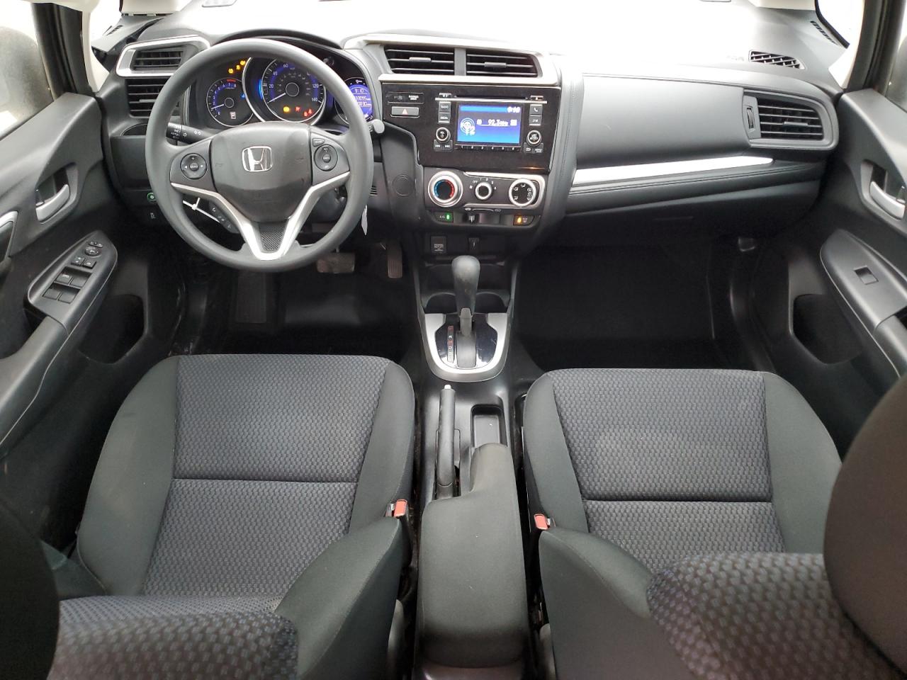 2020 Honda Fit Lx VIN: 3HGGK5H43LM720506 Lot: 51010455
