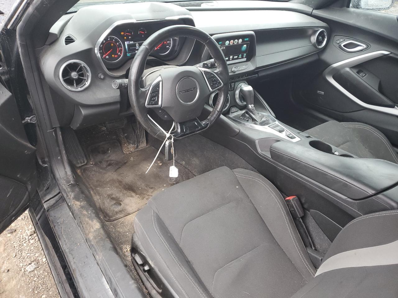 2018 Chevrolet Camaro Lt VIN: 1G1FB1RS4J0123826 Lot: 50810005