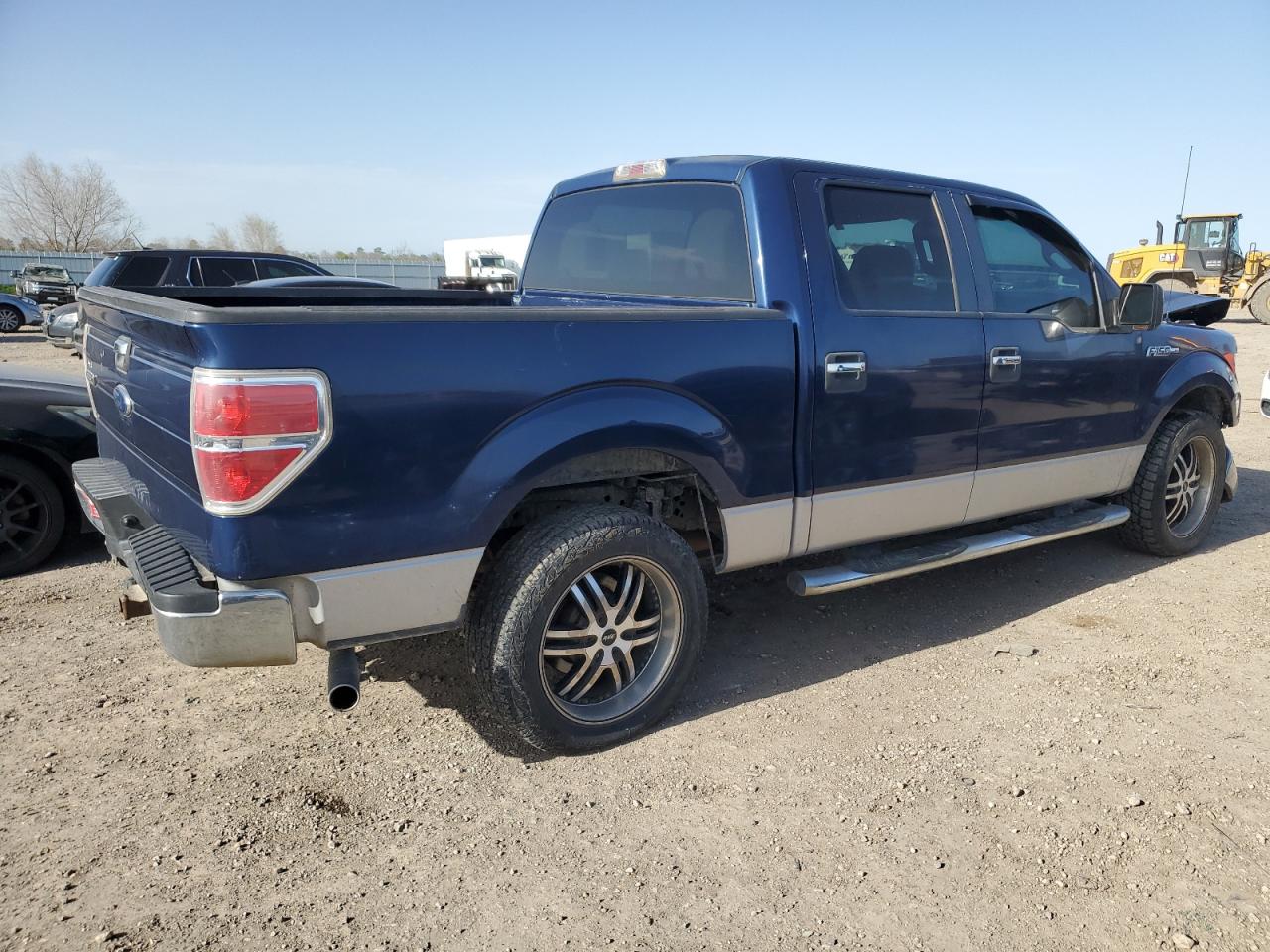 2010 Ford F-150 - Image 3