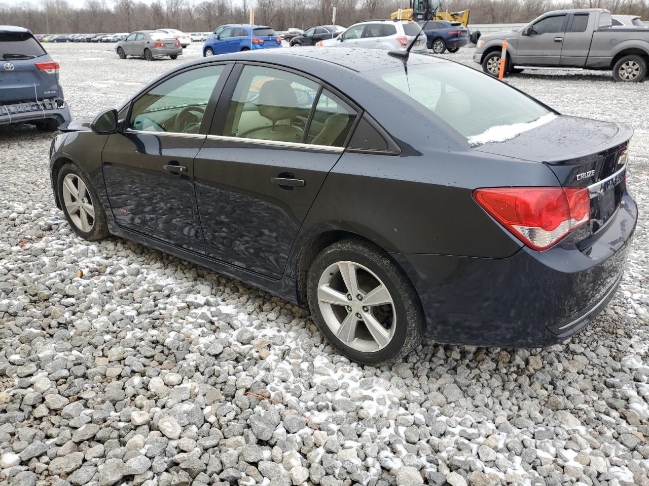 2014 Chevrolet Cruze - Image 2