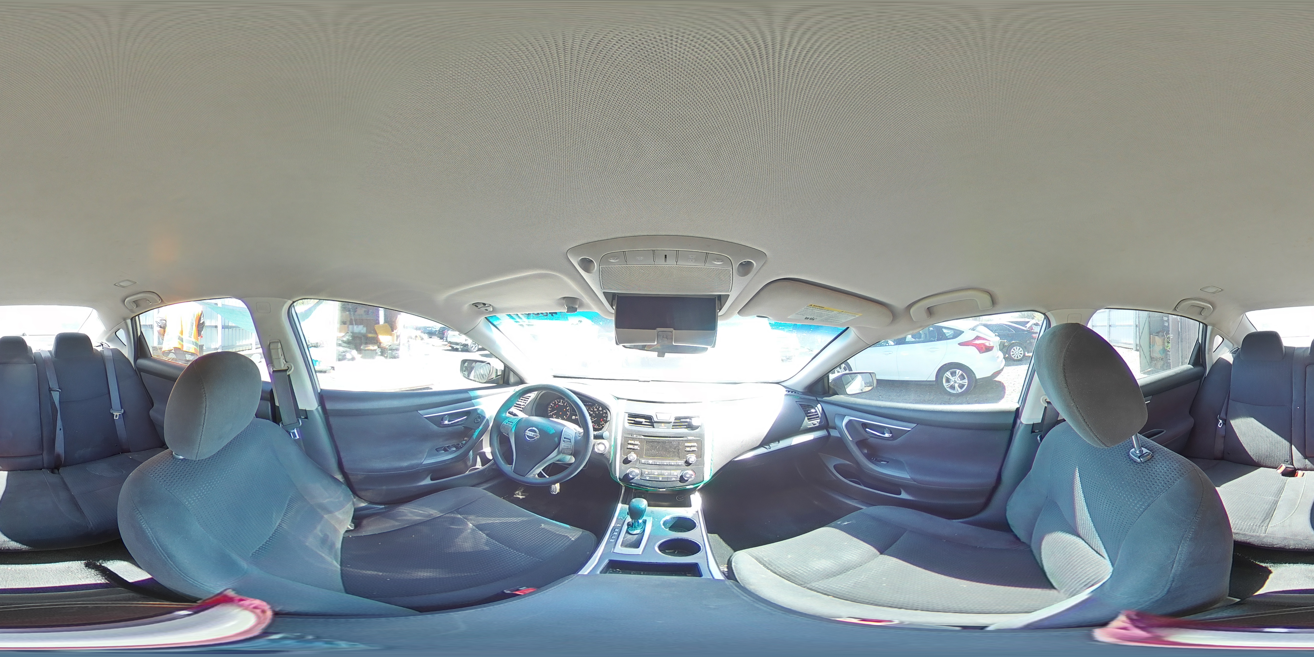 2015 Nissan Altima - Image 13