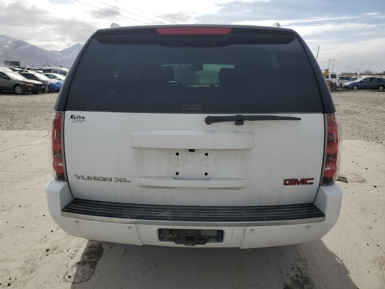 2008 GMC Yukon Xl Denali VIN: 1GKFK66898J106607 Lot: 47481335
