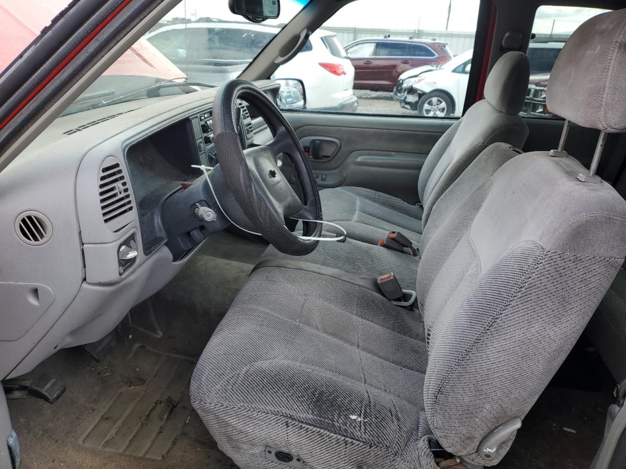 1997 Chevrolet GMT-400 - Image 7