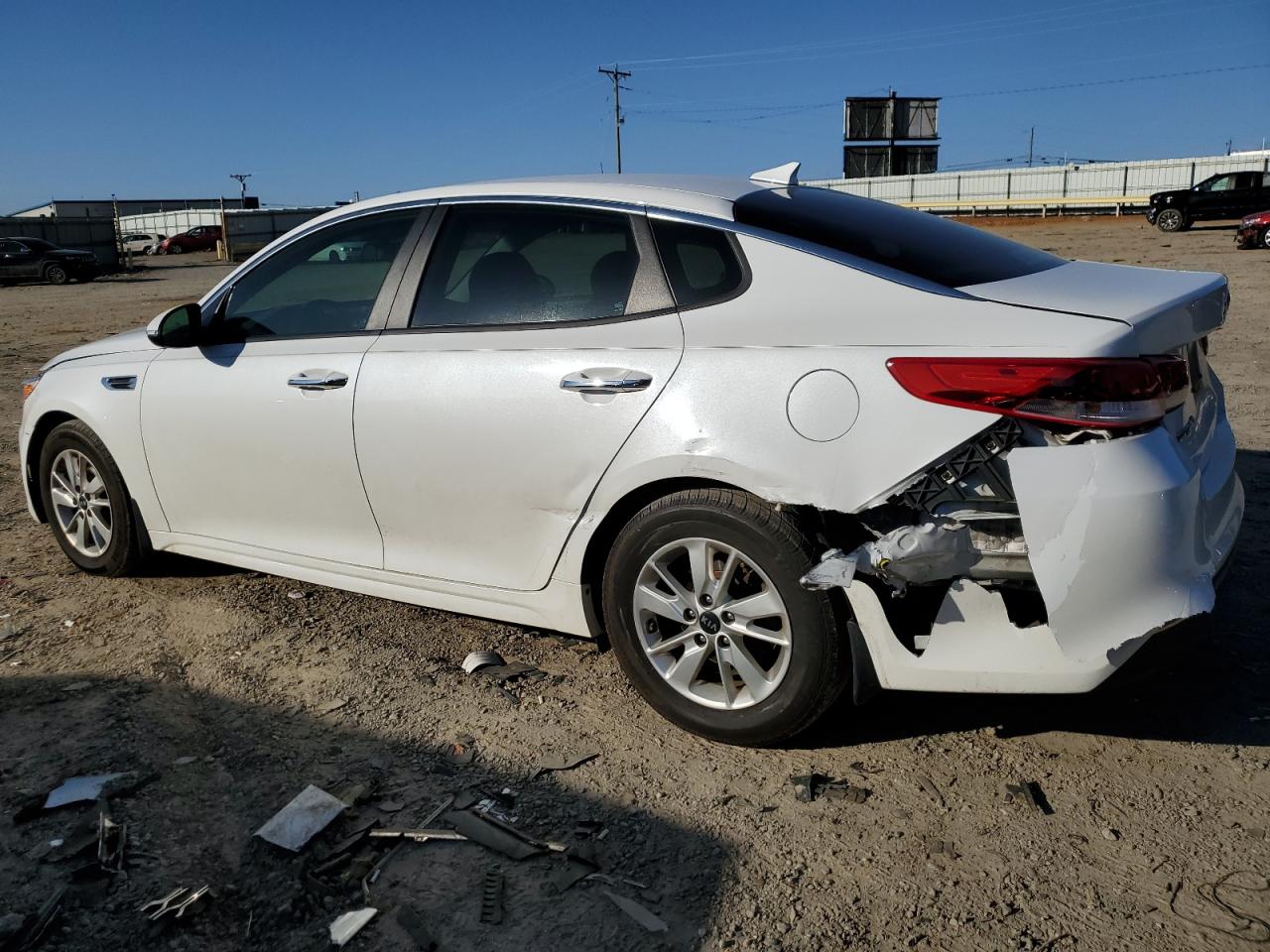 2017 Kia Optima - Image 2