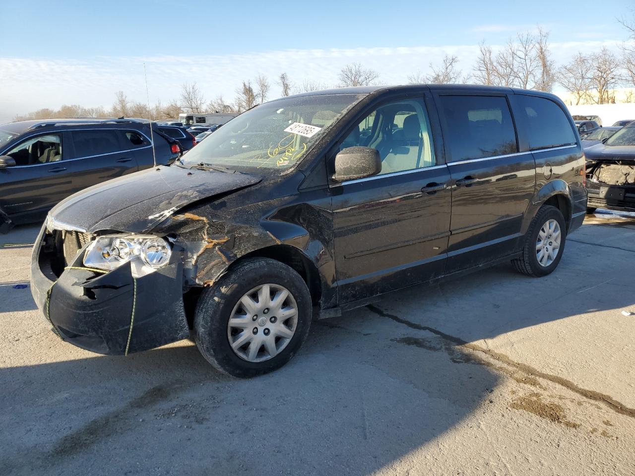 2009 Chrysler Town & Country - Image 1
