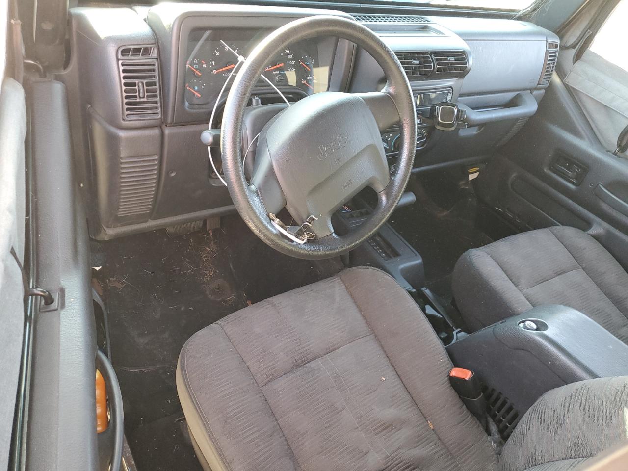 2004 Jeep Wrangler - Image 8