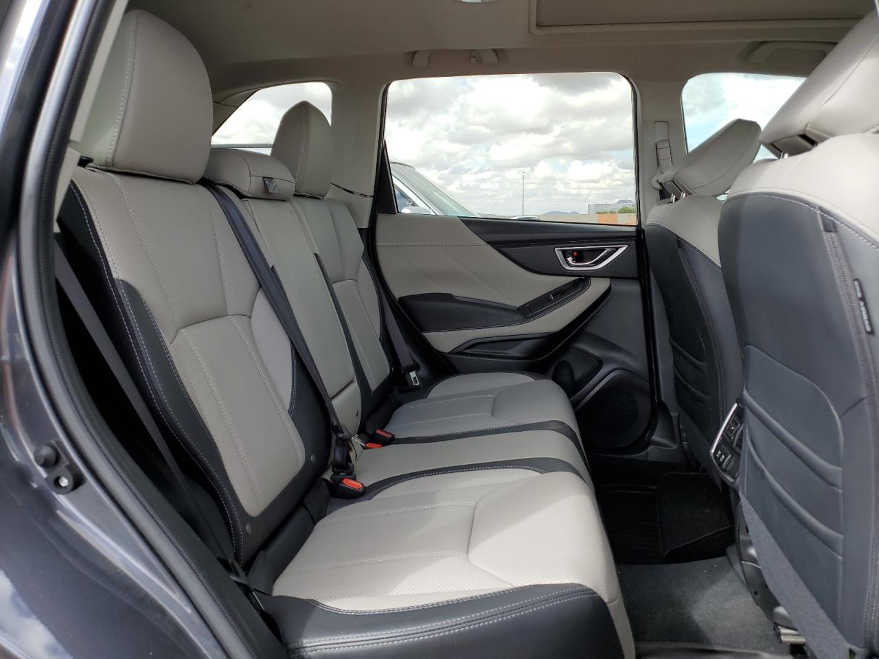 2024 Subaru Forester - Image 12
