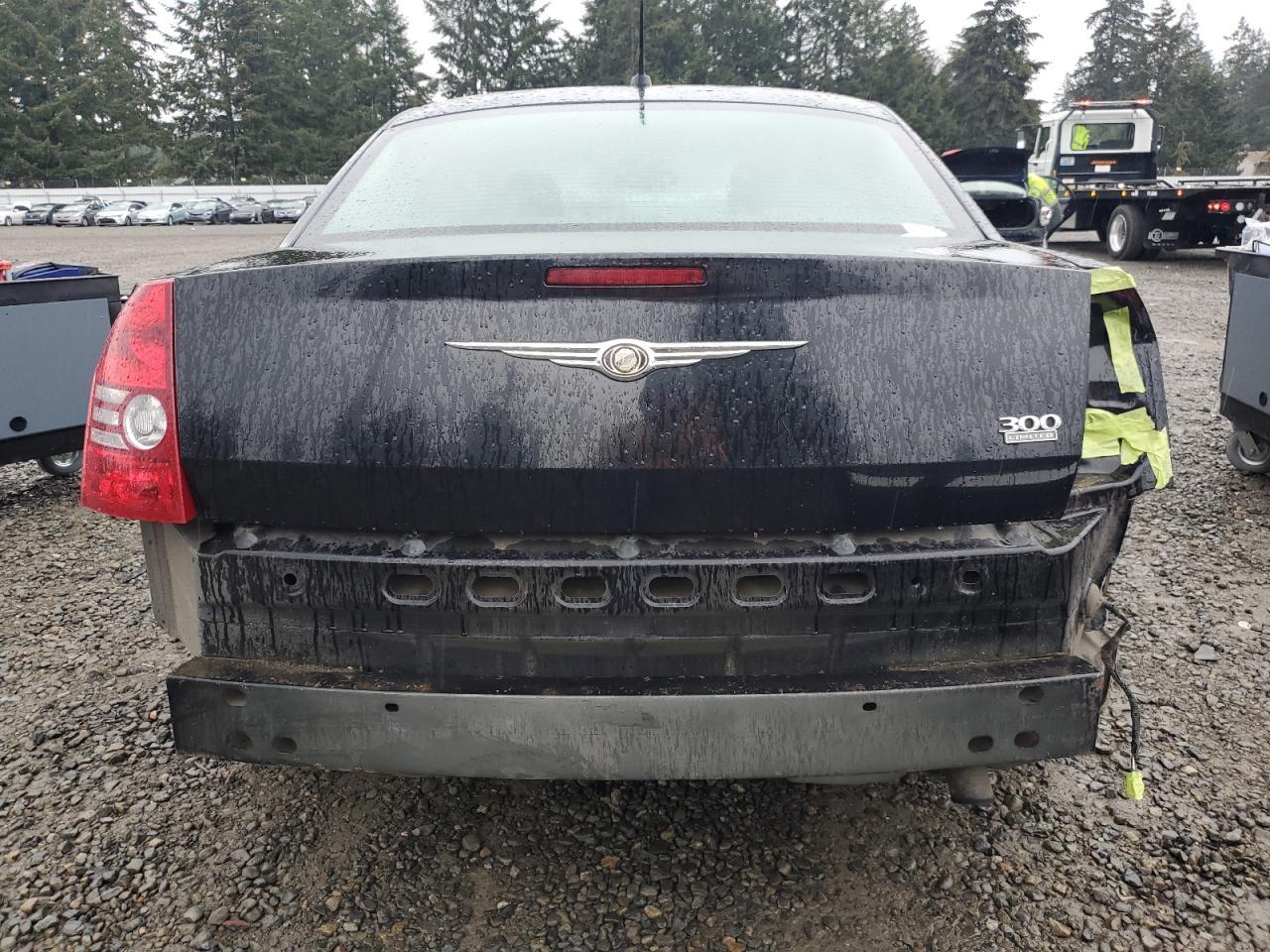 2008 Chrysler 300 - Image 6