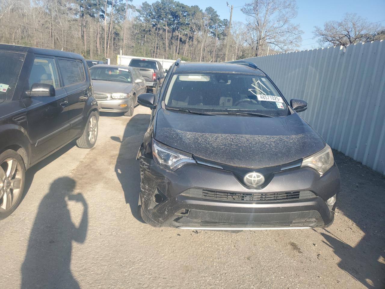 2018 Toyota RAV 4 - Image 5