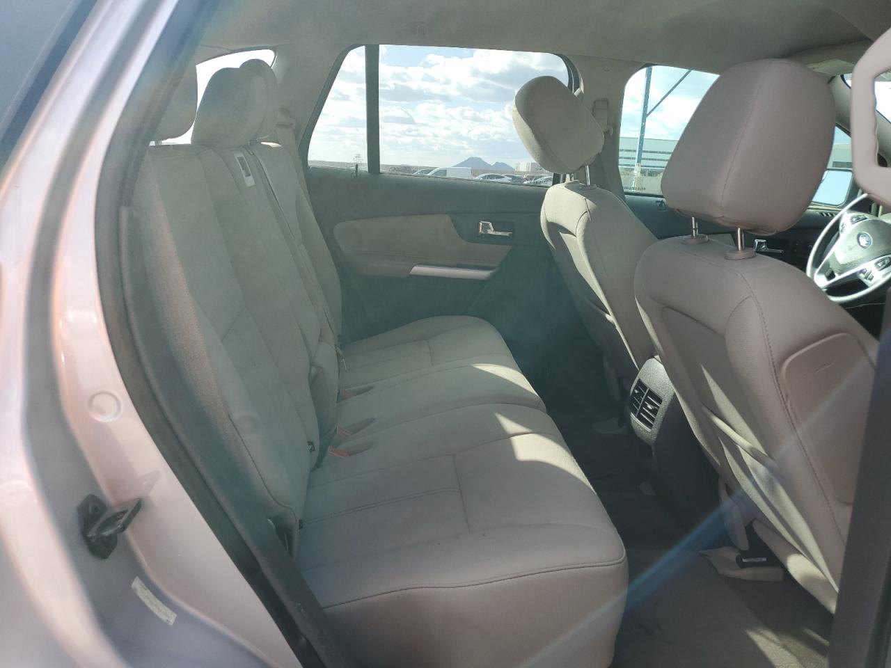 2013 Ford Edge - Image 11