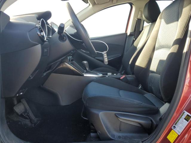  TOYOTA YARIS 2017 Czerwony