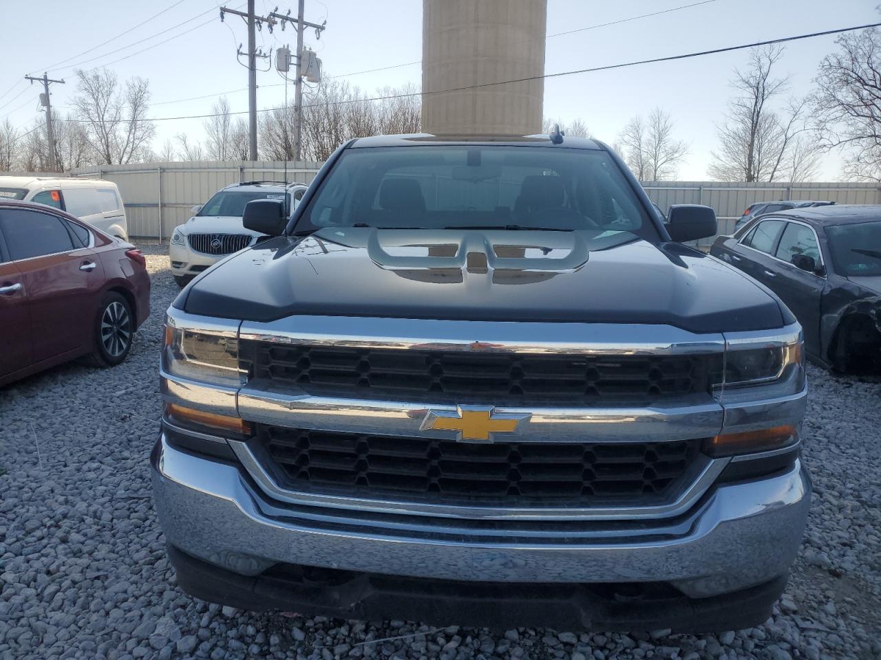 2019 Chevrolet Silverado - Image 5