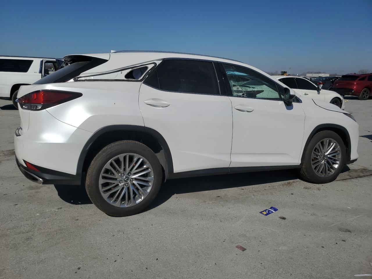 2021 Lexus RX - Image 3