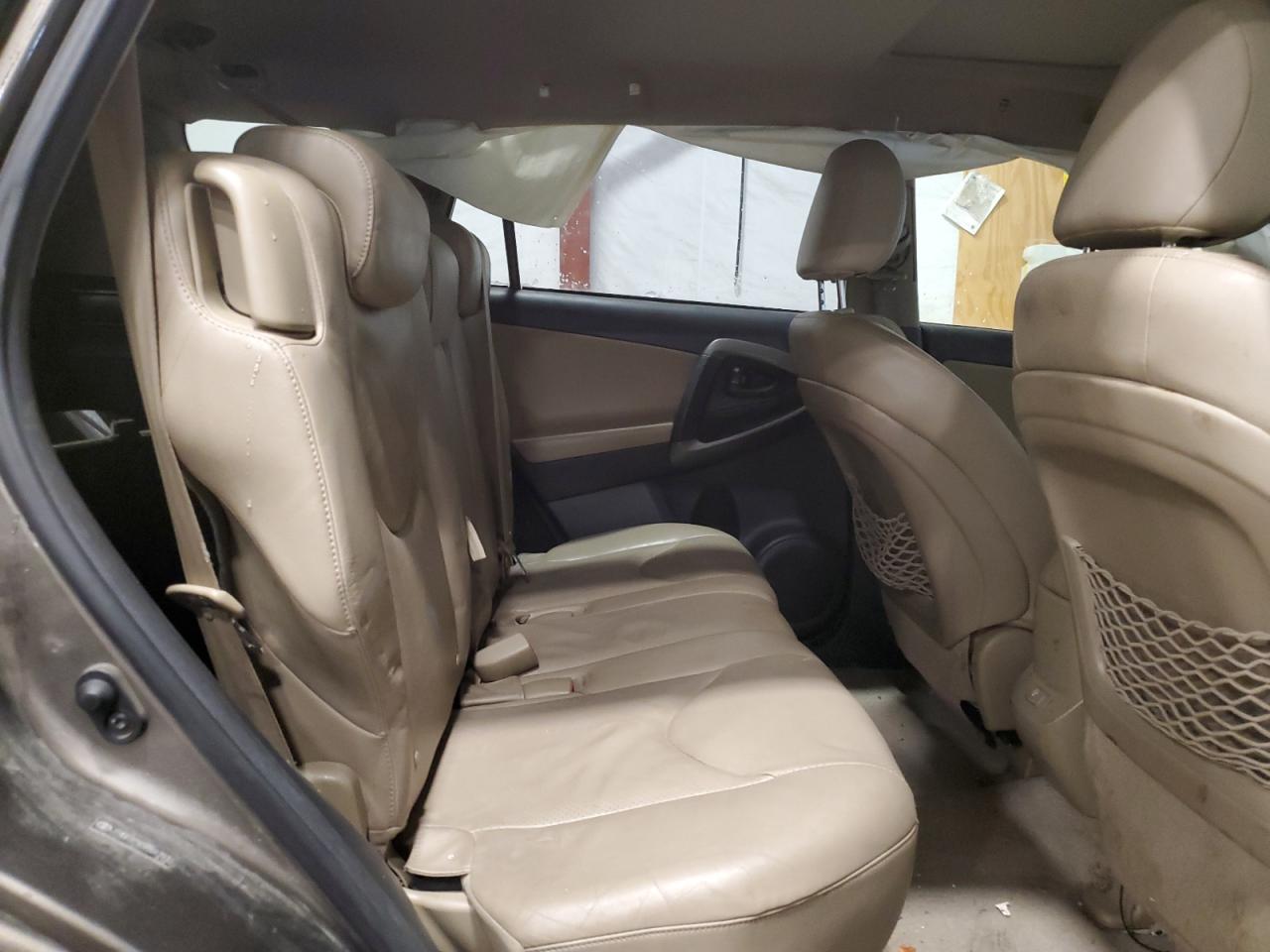 2009 Toyota RAV 4 - Image 11