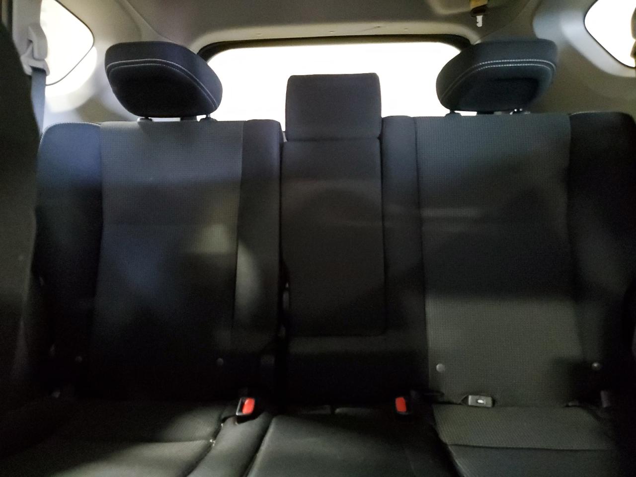 2018 Toyota RAV 4 - Image 10