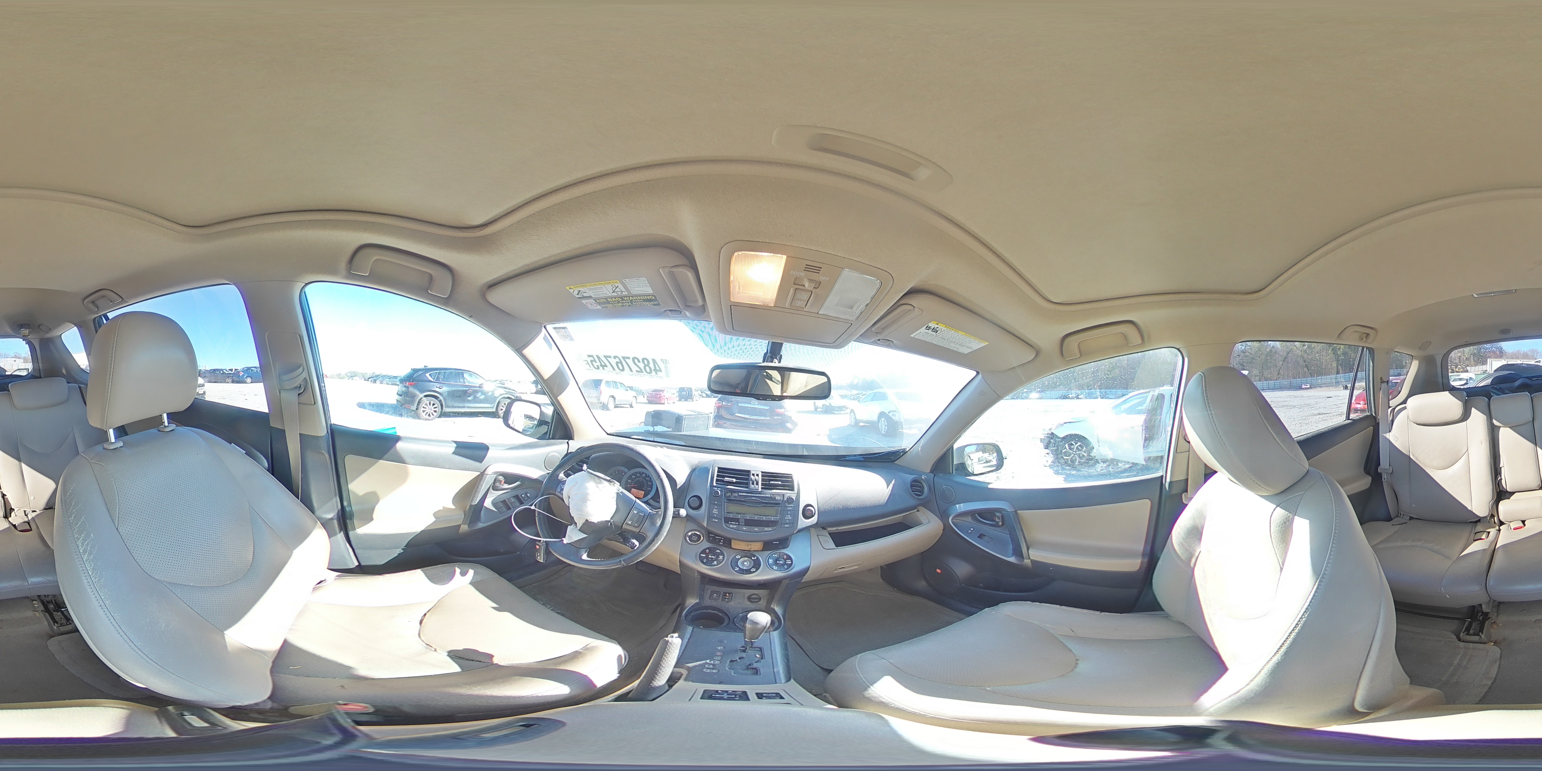 2011 Toyota RAV 4 - Image 13