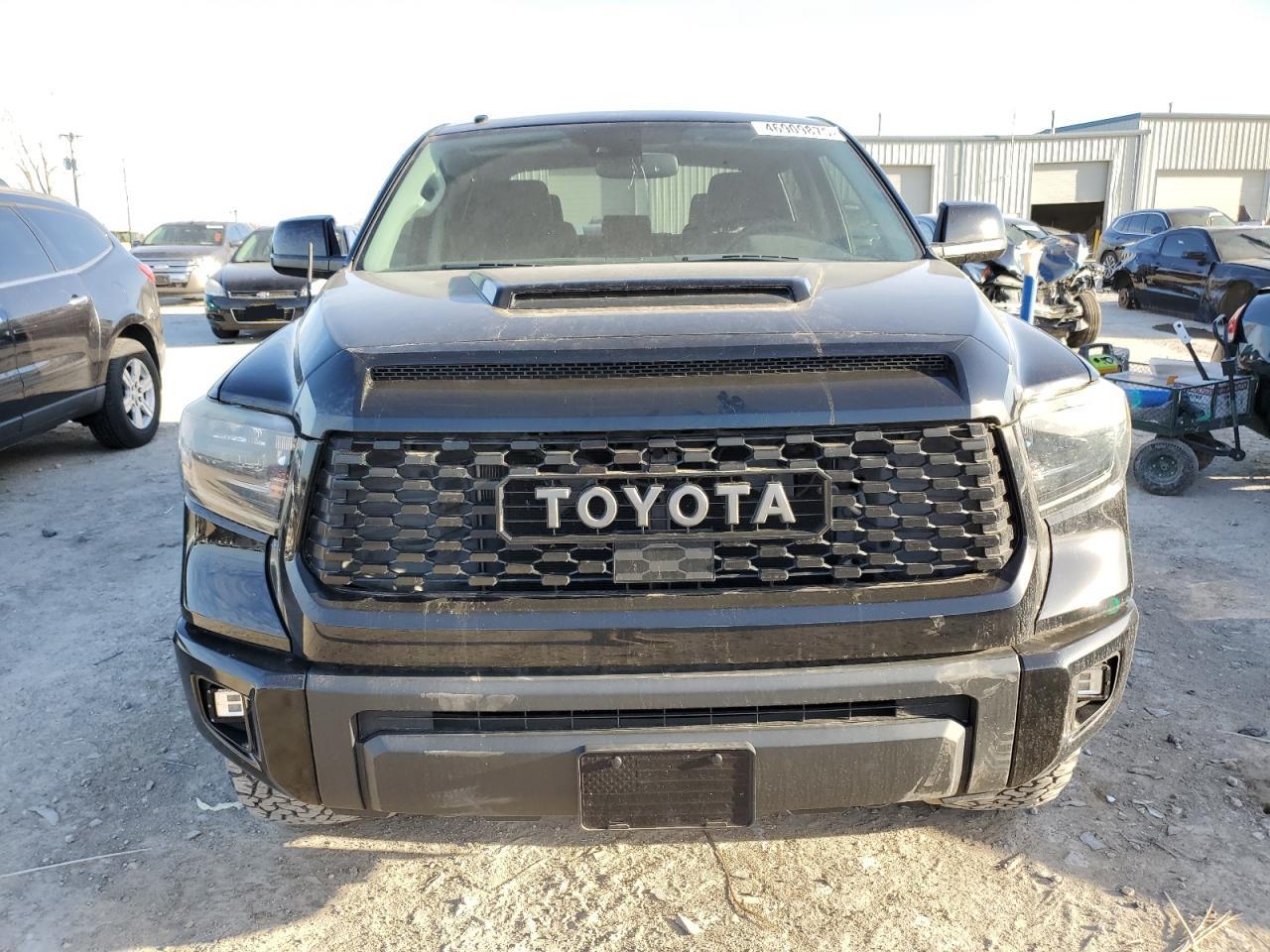 2019 Toyota Tundra - Image 5