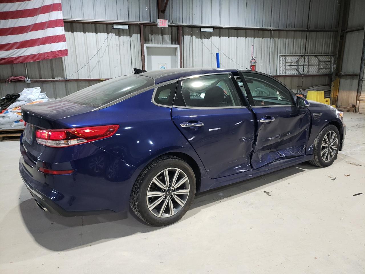 2019 Kia Optima - Image 3