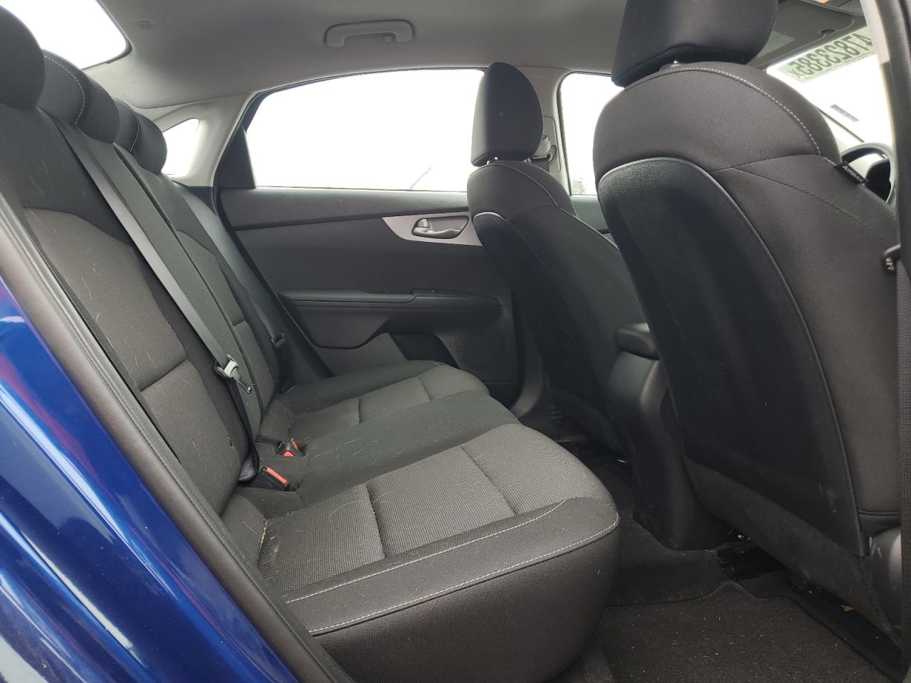 2024 Kia Forte - Image 10