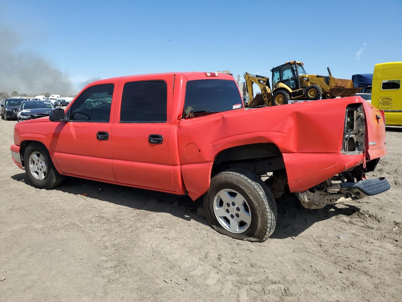 2005 Chevrolet Silverado - Image 2