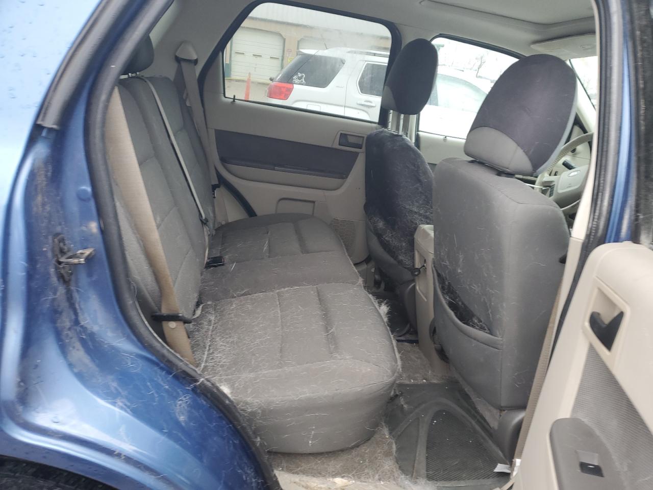 2009 Ford Escape - Image 10