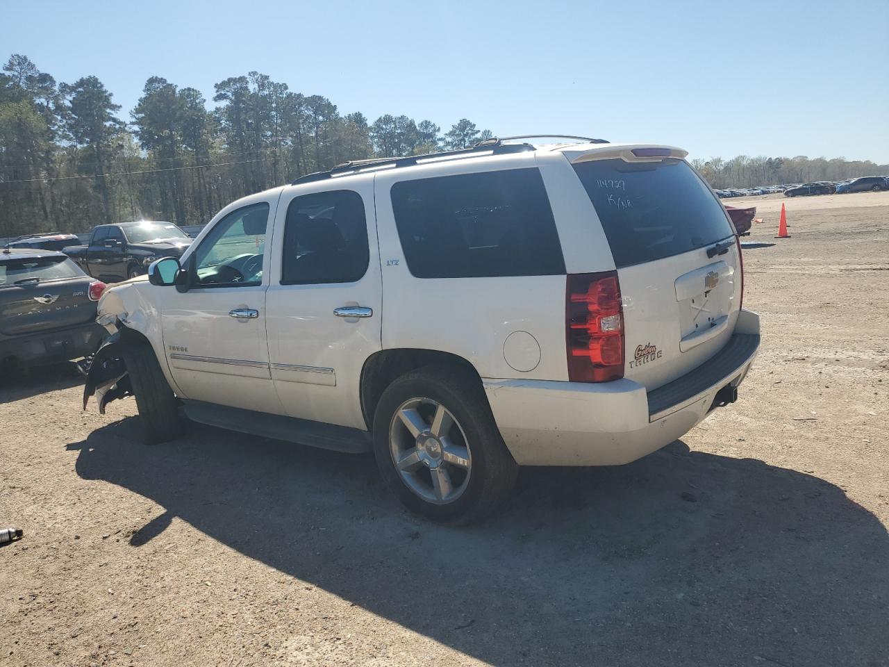 2014 Chevrolet Tahoe - Image 2